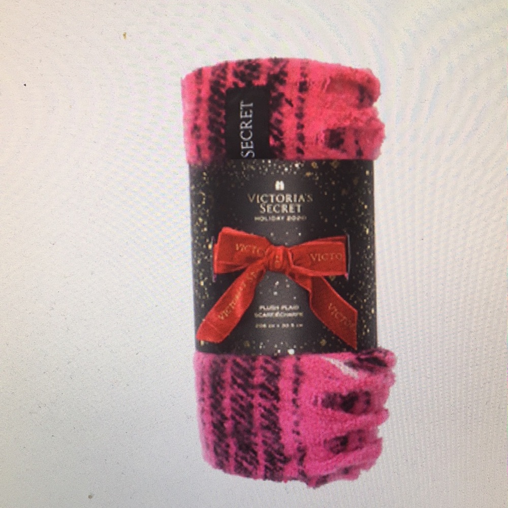 Victoria’s Secret Scarf - Picture 8 of 8